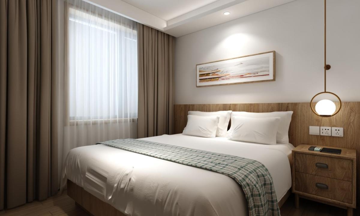 Happy Dragon Saga Hotel With Terrace-- Free Wifi With Fluent English Speaking,Tourist Ticket Service&Food Recommendation,Near Tian'Anmen Forbidden City,Wangfujing Walking Street,Easy To Get Any Tour Sights By Metro Beijing Eksteriør billede