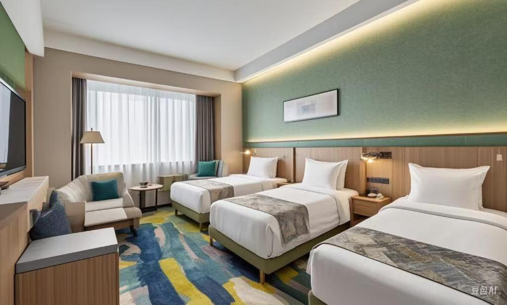 Happy Dragon Saga Hotel With Terrace-- Free Wifi With Fluent English Speaking,Tourist Ticket Service&Food Recommendation,Near Tian'Anmen Forbidden City,Wangfujing Walking Street,Easy To Get Any Tour Sights By Metro Beijing Eksteriør billede