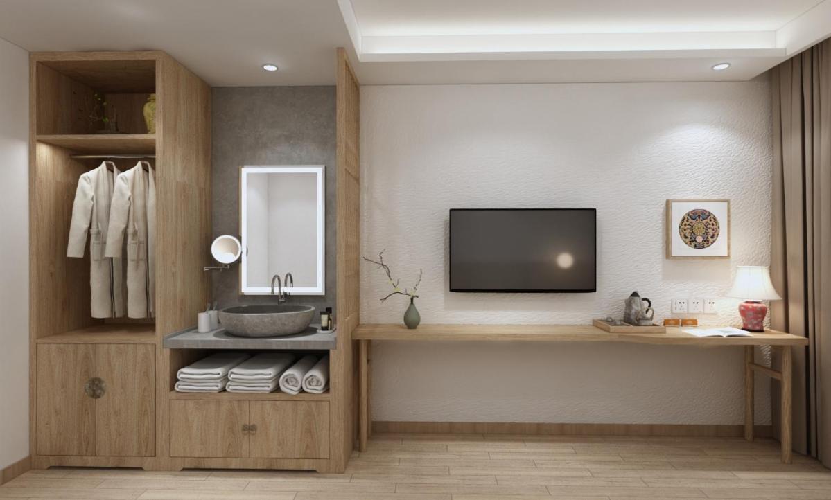 Happy Dragon Saga Hotel With Terrace-- Free Wifi With Fluent English Speaking,Tourist Ticket Service&Food Recommendation,Near Tian'Anmen Forbidden City,Wangfujing Walking Street,Easy To Get Any Tour Sights By Metro Beijing Eksteriør billede